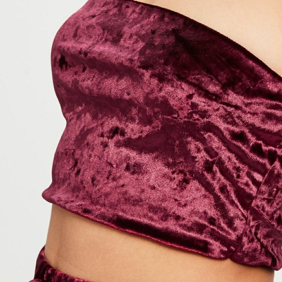 Nwt burgundy velvet set - Picture 4 of 4
